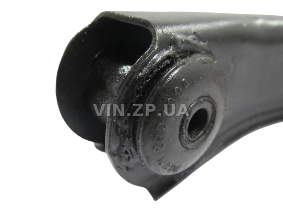 Рычаг Таврия 1102, 1103, 1105, левый, в сборе с сайлентблоком АВТОЗАЗДЕТАЛЬ 3