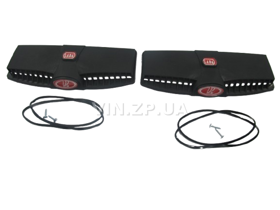 Дефлектор воздухозаборника капота ВАЗ 2101, 2102, 2103, 2106 BAGIS красный значок, к-кт 2шт 1