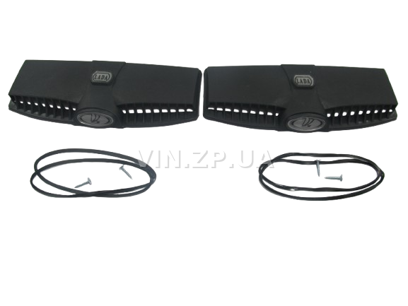 Дефлектор воздухозаборника капота ВАЗ 2101, 2102, 2103, 2106 BAGIS серебристый значок, к-кт 2шт 1