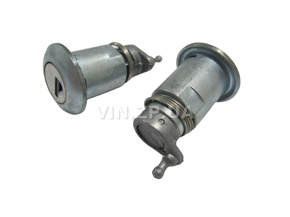 Замок багажника ВАЗ 2105, 2107, с личинками, замок 1шт + личинка 2шт + ключ 2шт АРК 4