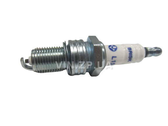 Свечи зажигания BRISK ВАЗ 2101, 2102, 2103, 2104, 2105, 2106, 2107, 2108, 2109, 21099, 2110,,2121, Таврия 1102-05, Москвич 412, 2140, зазор 0.7, ключ 21, к-кт 4шт, серия CLASSIC 4