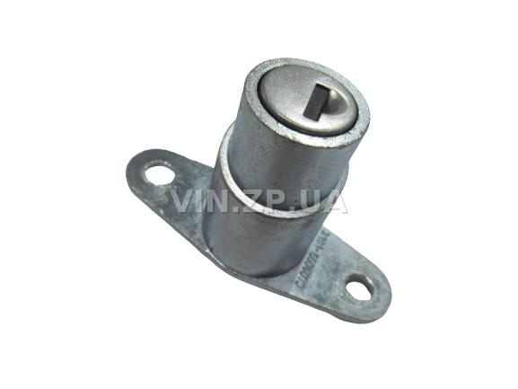 Замок багажника ВАЗ 2101, 21011, с личинками, замок 1шт + личинка 2шт + ключ 2шт VORTEX 4