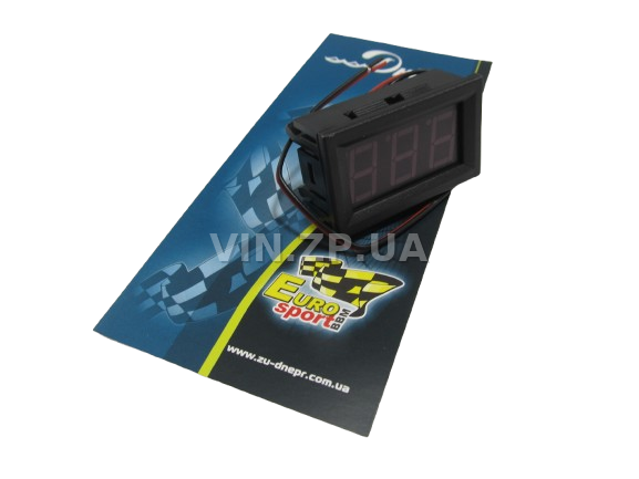 Вольтметр врезной с фиксаторами 0.56'' 12-24V EuroSport 3 знака, красная подсветка (59763)