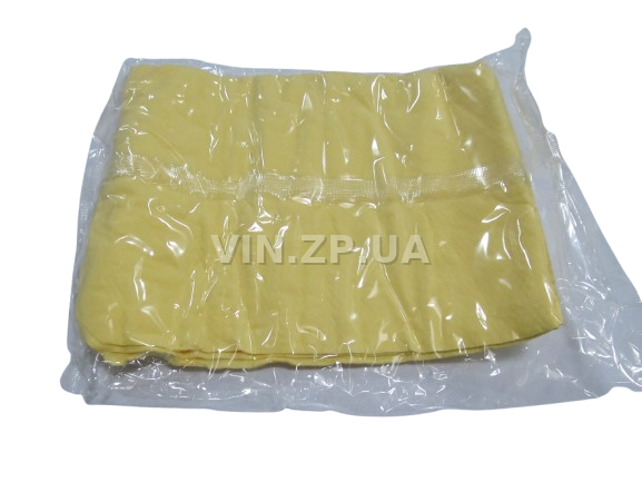 Салфетка автомобильная замшевая влагопоглощающая, 43х32 см, в футляре KANEBO 2