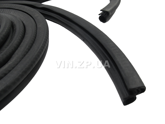 Уплотнитель двери ВАЗ 2101, 2103, 2105, 2106, 2107, Славута 1103, 1105, Москвич 412, 2140, комплект 4шт-2корот+ 2длин. RAF 2