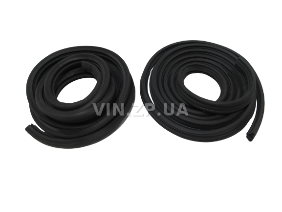 Уплотнитель двери ВАЗ 2108, 2113, Таврия 1102, комплект 2шт RAF 1