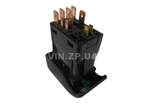 Выключатель света и габаритов ВАЗ 2110, 2111, 2112 SKADI старого образца (84.3709
) 2