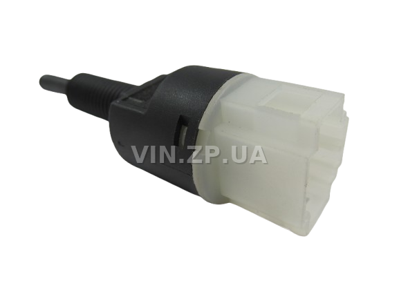 Датчик выключатель педали сцепления ВАЗ 21214 SKADI 1