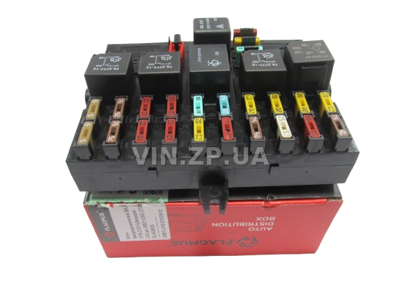 Блок предохранителей ВАЗ 2110, 2111, 2112, 2123 FLAGMUS старого образца (392.3722) до 2007 г. 4